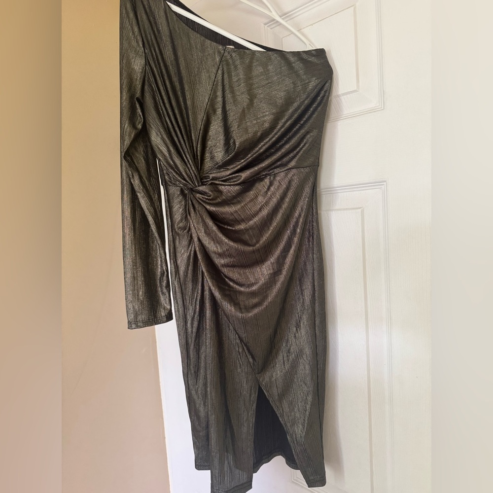 Metallic One-Shoulder Dress